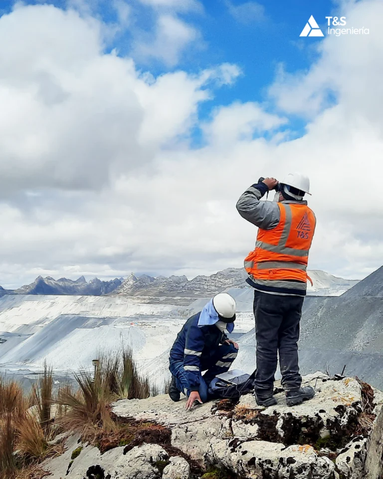 Fotogrametría: Polishing Pond Dump, Antamina